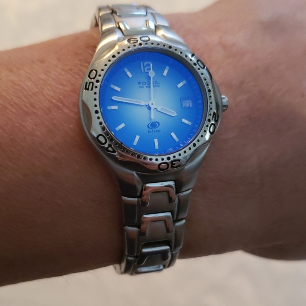 Fossil watch